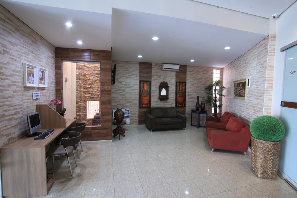 Larison Economy Hotel Pôrto Velho Екстериор снимка