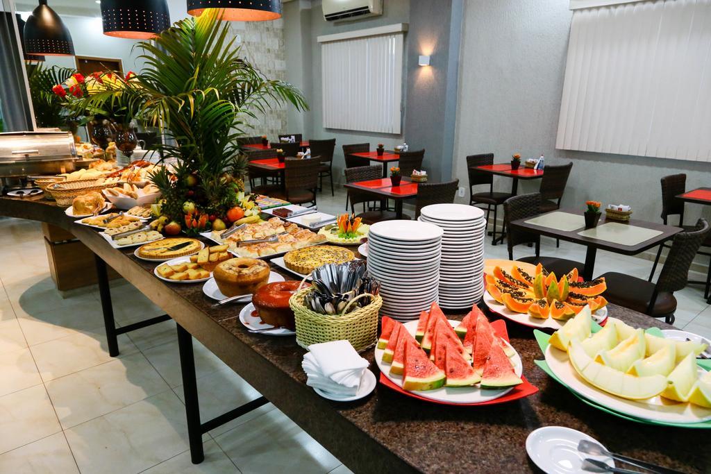 Larison Economy Hotel Pôrto Velho Екстериор снимка